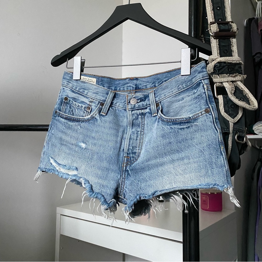 Levi’s 501 shorts